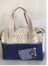 Load image into Gallery viewer, Pet Dog Fashion Dot Breathable Canvas Bag Outdoor Travel Carries Portable Slings Bags For Small Dogs Cats PB747
